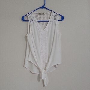 All In Love Flowy Tank Top With Lace Detail